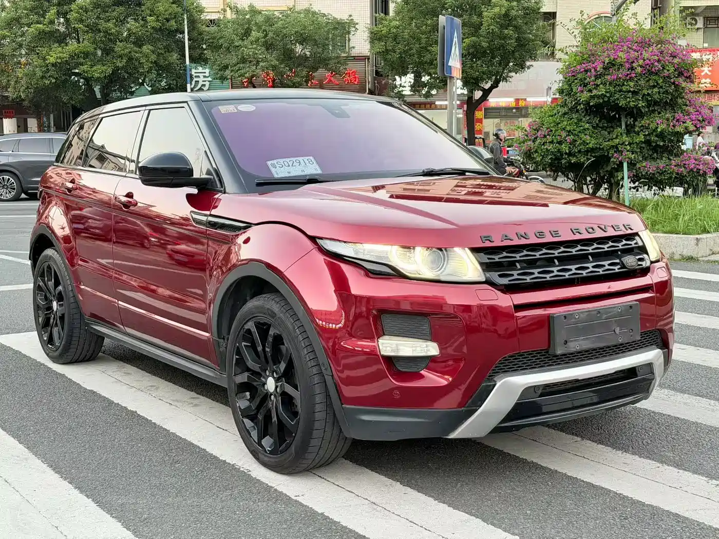 Land Rover Range Rover Evoque (Import) 2015 2014 2.0T 5-door Brilliance Sport