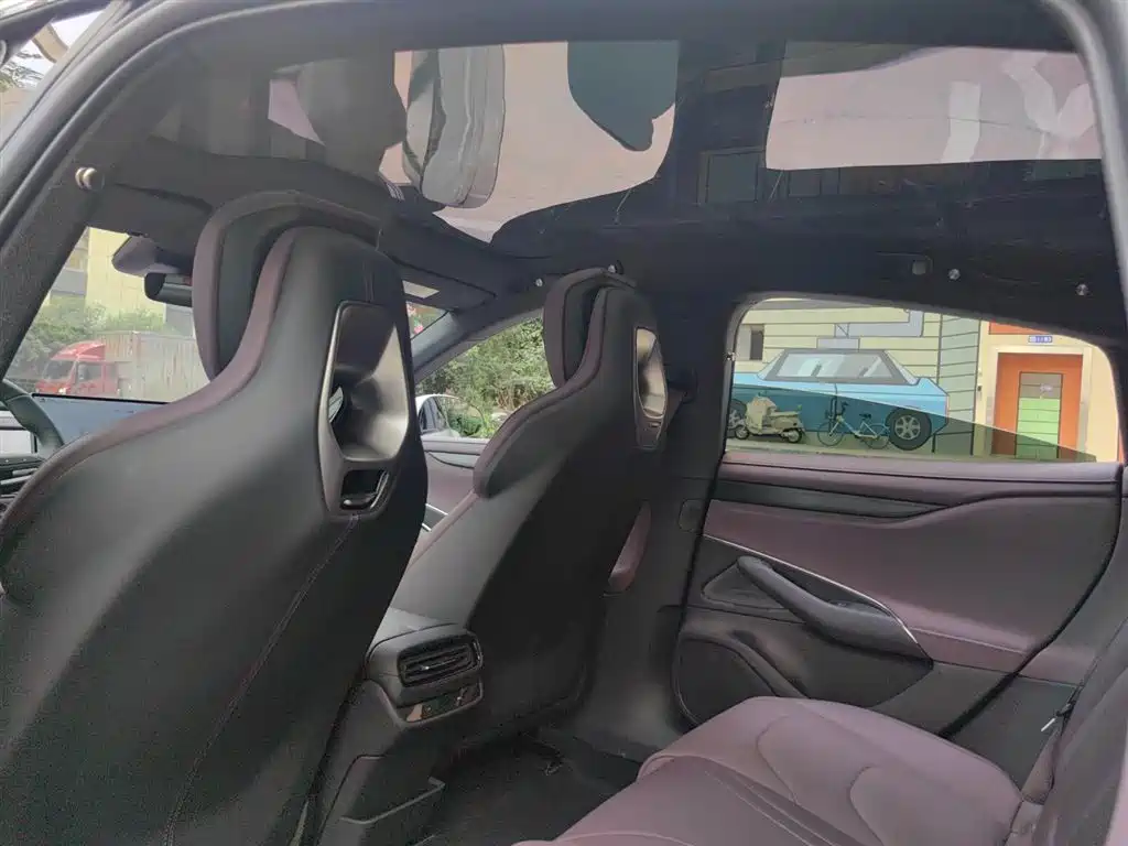 XIAOMI CAR XIAOMI SU7