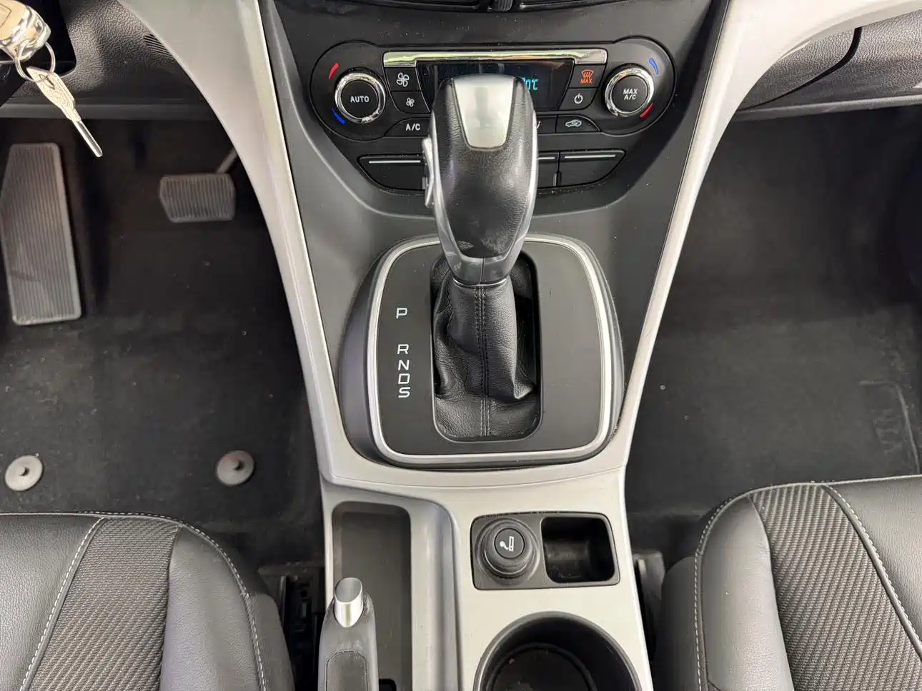Фото 13 - Ford Kuga