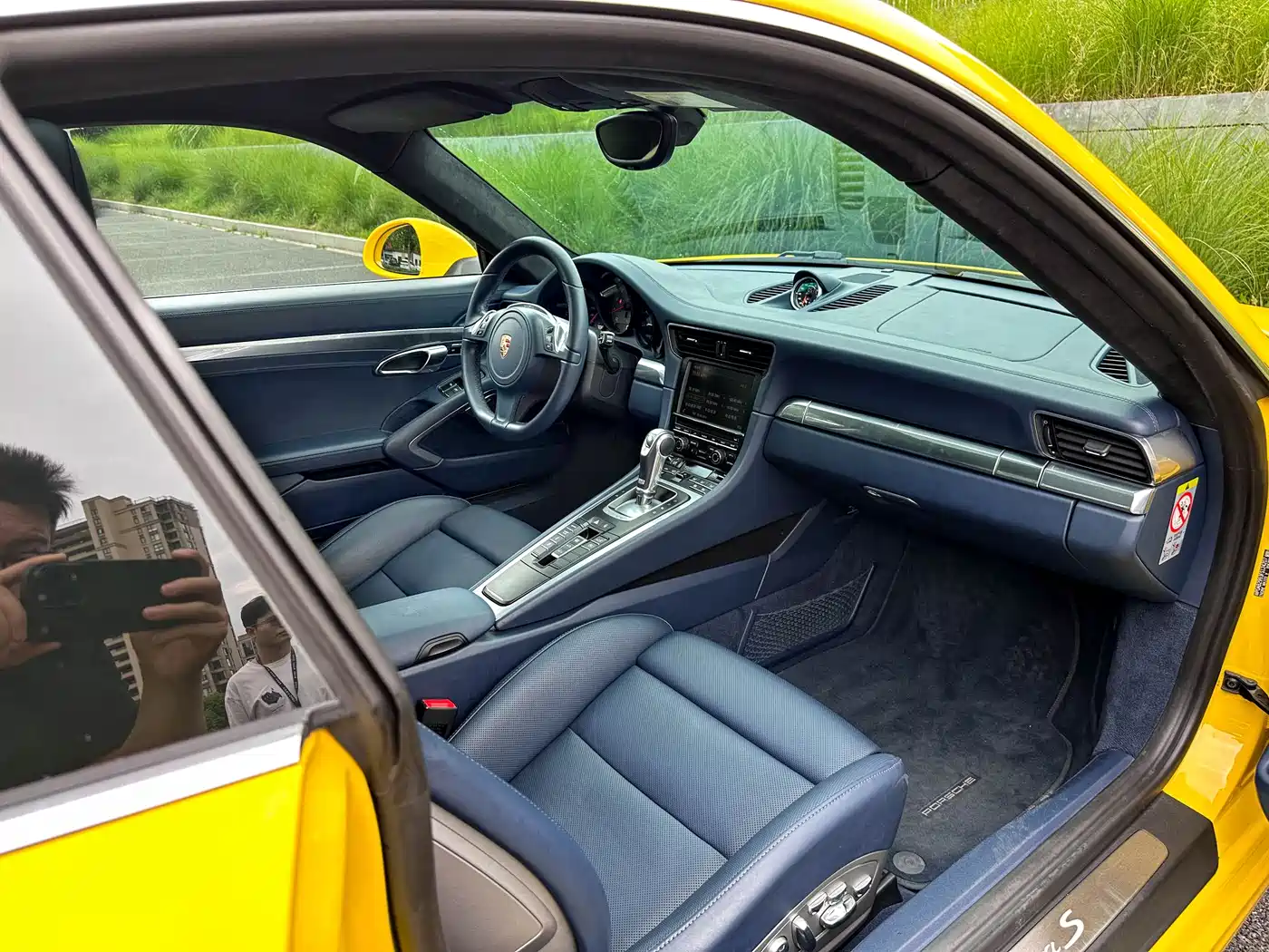 Porsche 911 2012 Carrera S 3.8L фото 11