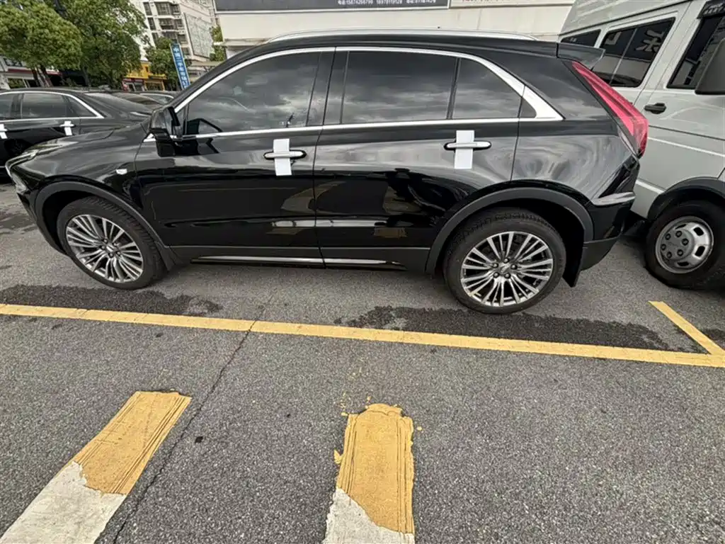 Cadillac XT4 2024 28T 2WD Premium фото 7