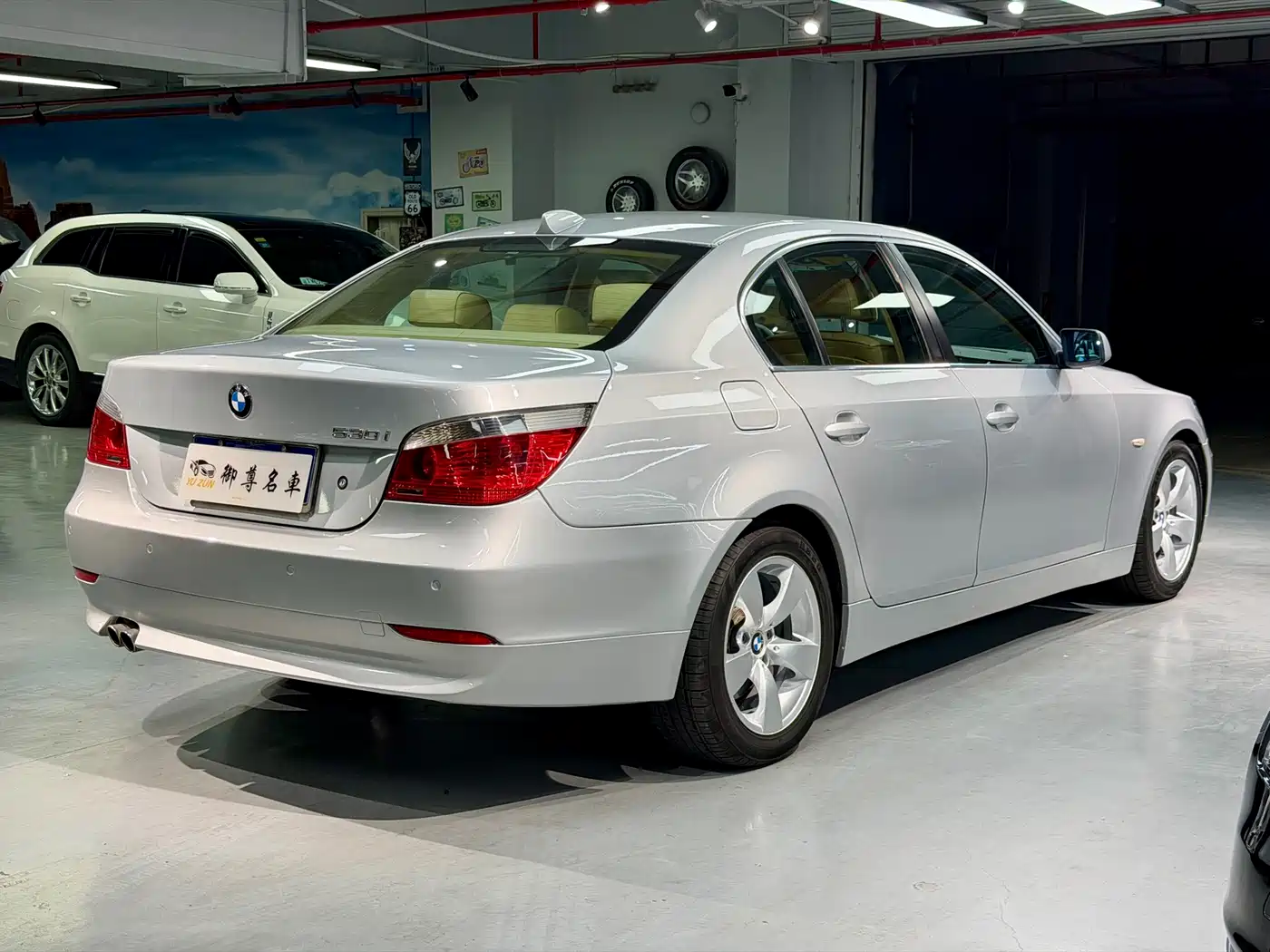 BMW 5 Series 2005 Model 530i фото 8
