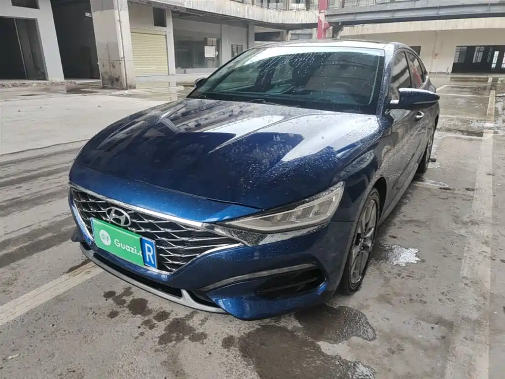 Hyundai Fista 2019 280TGDi Sport Edition China VI фото 2