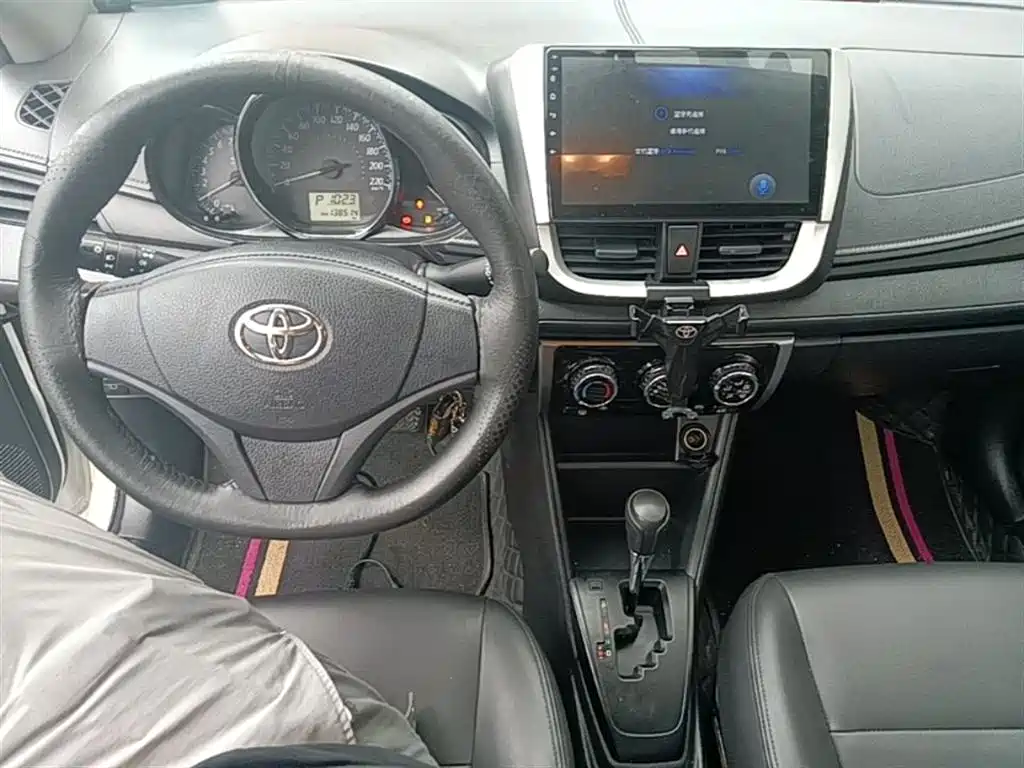 Toyota YARiS L Zhi Xiang 2017 1.5E CVT Charming Edition фото 10