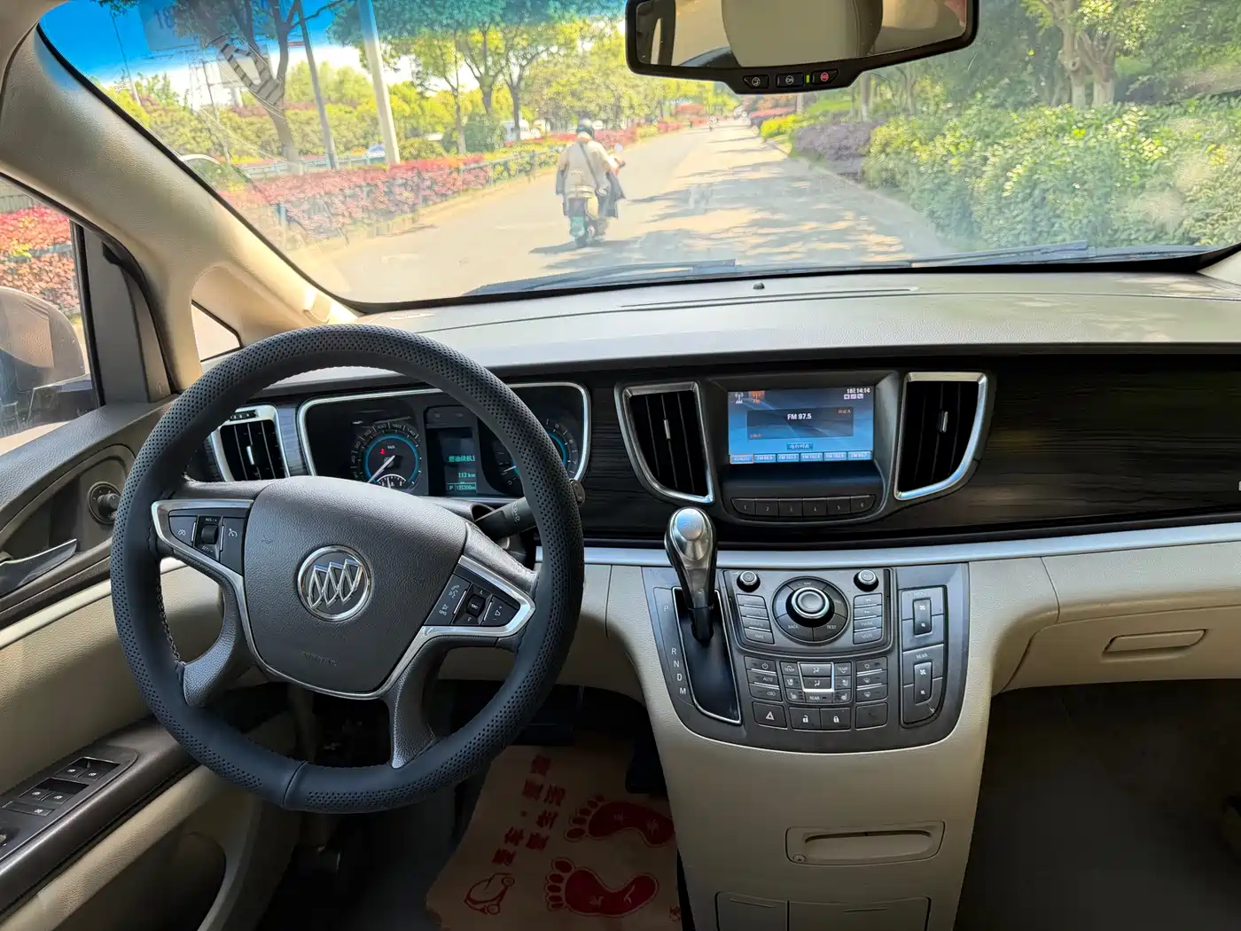 Buick GL8 2013 3.0L XT Luxury Business Flagship Edition фото 16