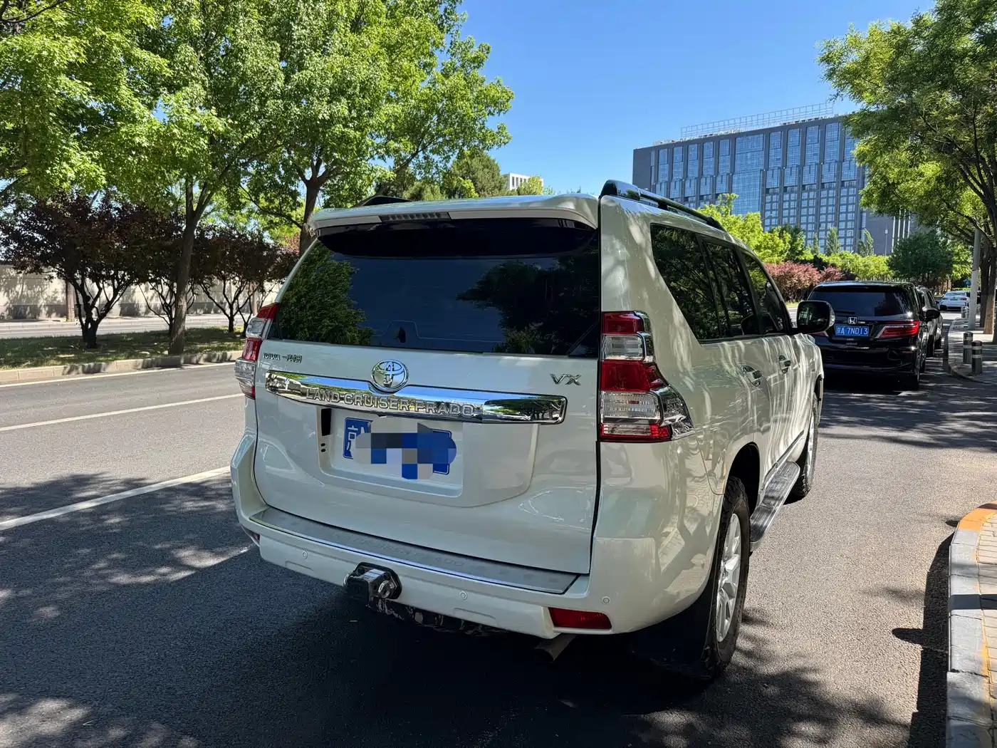 Toyota Prado 2016 3.5L Auto VX NAVI фото 13