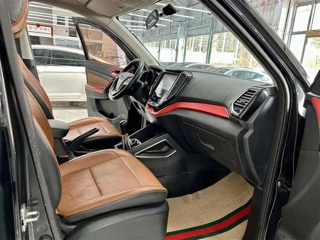 CHANGAN CHANGAN AUCHAN CX70