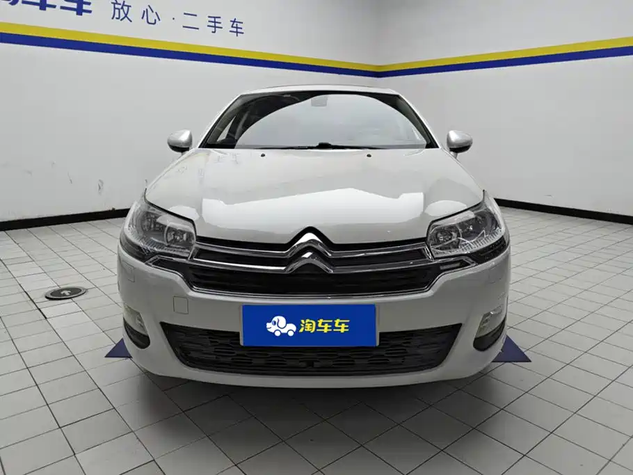 Фото 2 - Citroën C5