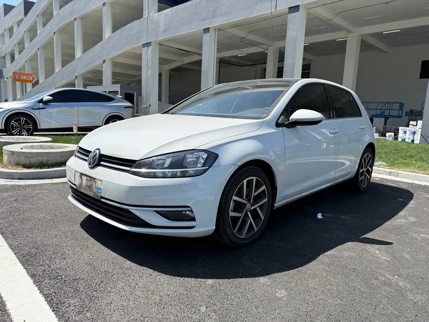 Volkswagen Golf 2020 Beloved Edition 200TSI DSG Comfort