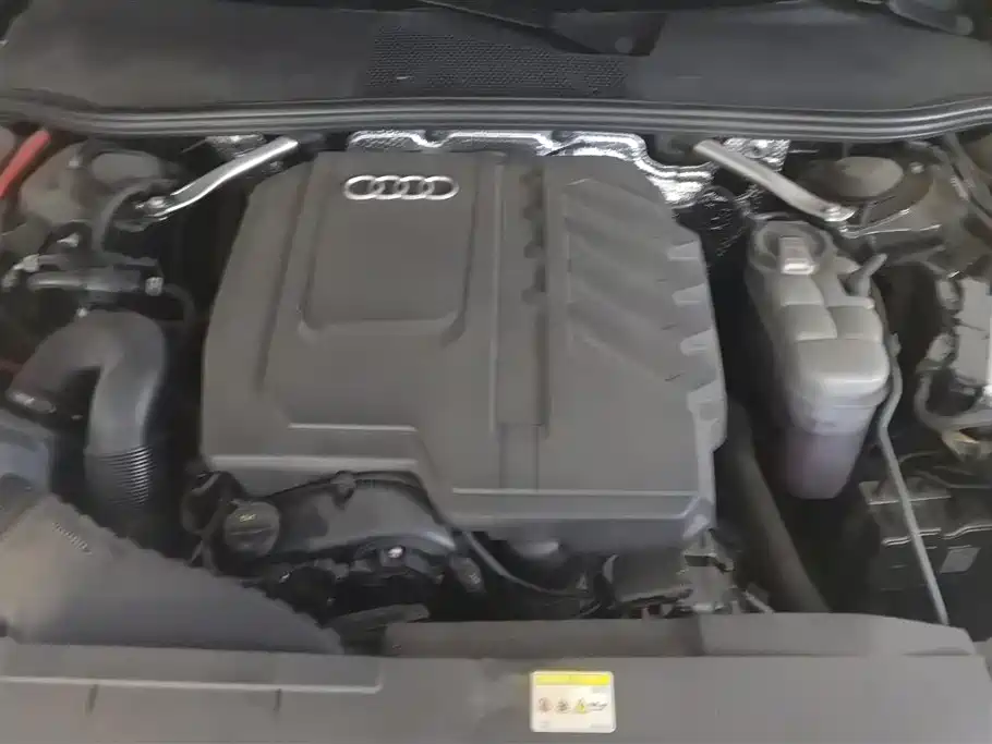 Audi A6L 2025 45 TFSI quattro Premium Sport + Exclusive Package фото 10