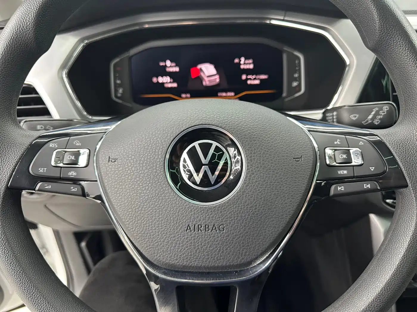 Volkswagen T-Cross 2022 1.5L Automatic Comfort Edition фото 13