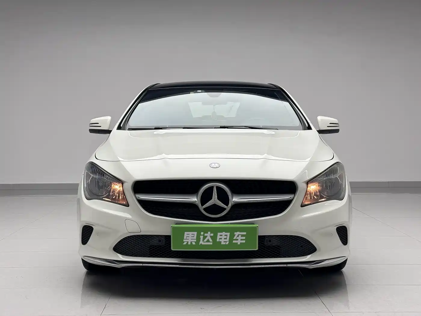 Mercedes-Benz CLA (Import) 2016 Facelift CLA 200 Sport фото 2