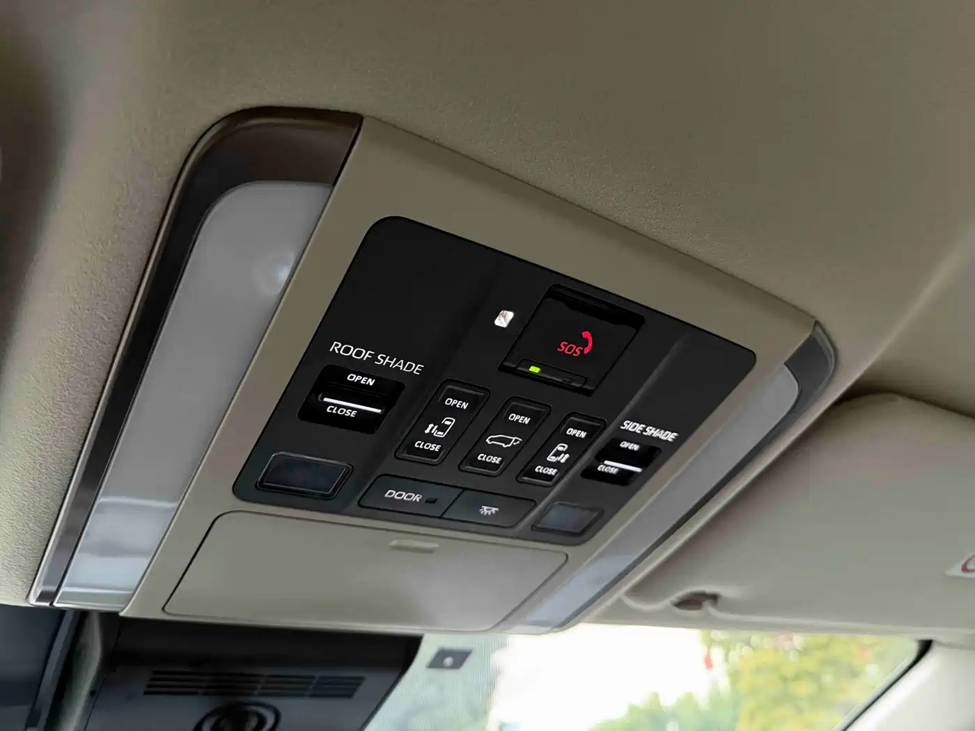 Toyota Vellfire 2024 2024 Crown Hybrid 2.5L Executive Premium Edition