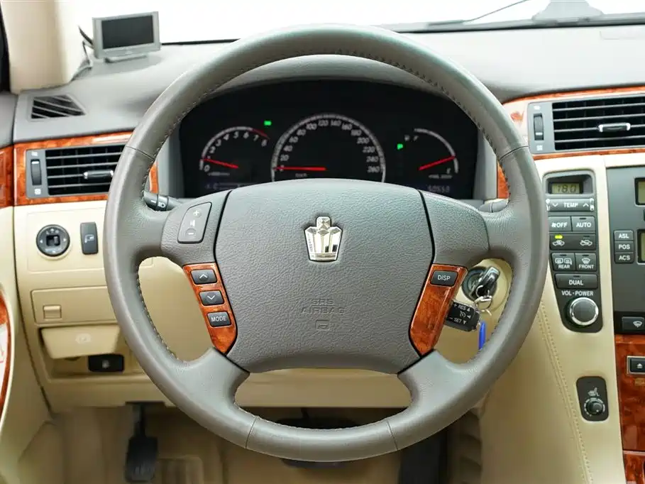 Toyota Crown 2007 2006 2.5L Royal Leather Edition