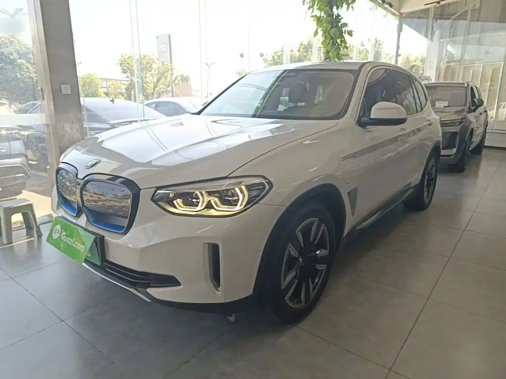 BMW iX3 2021 2021 Facelift Leading