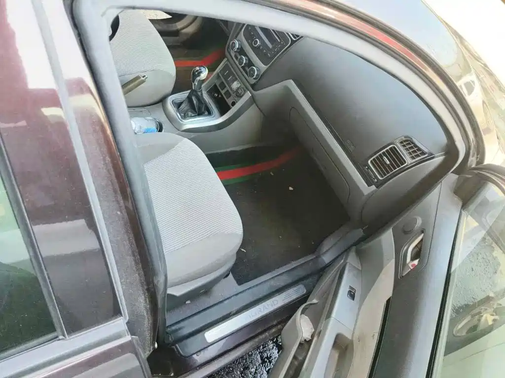 Geely Classic Emgrand 2014 2013 Sedan 1.5L Manual Progressive
