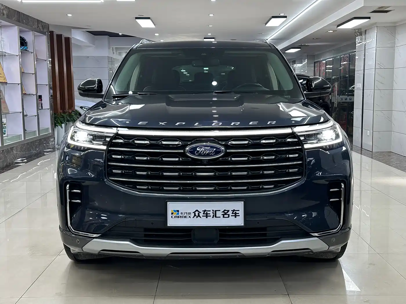 FORD EXPLORER