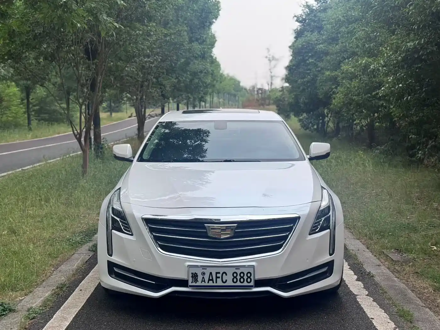 Cadillac CT6 2017 28T Fashion фото 2