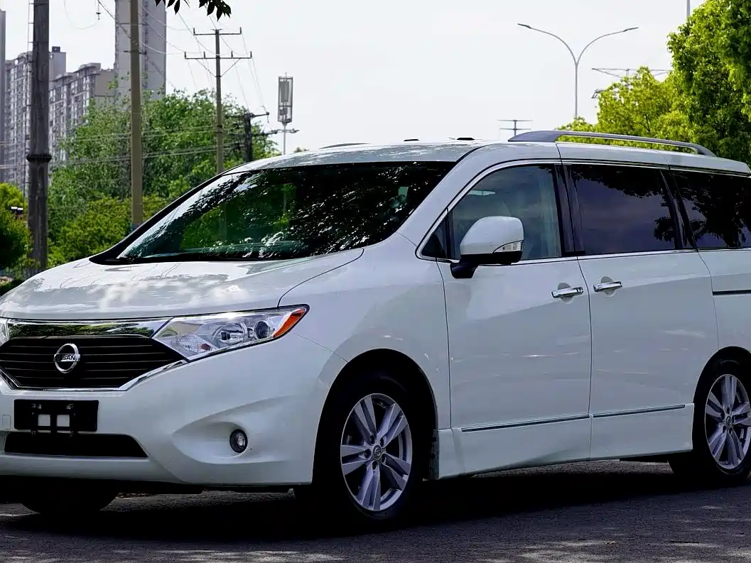 Nissan Quest, 2016 год