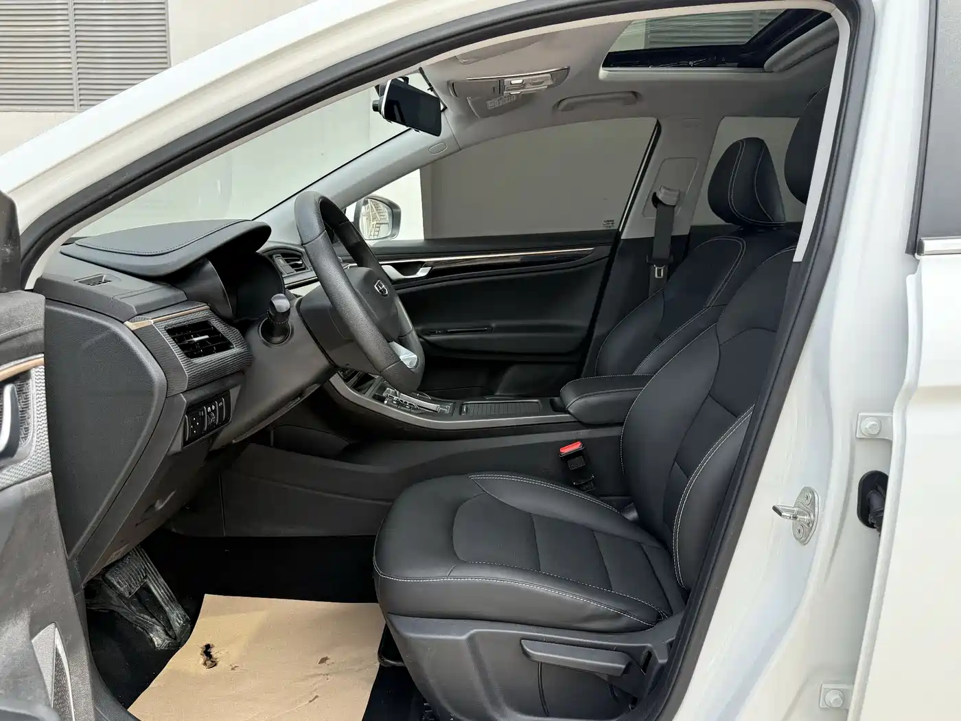 GEELY AUTOMOBILE EMGRAND GL