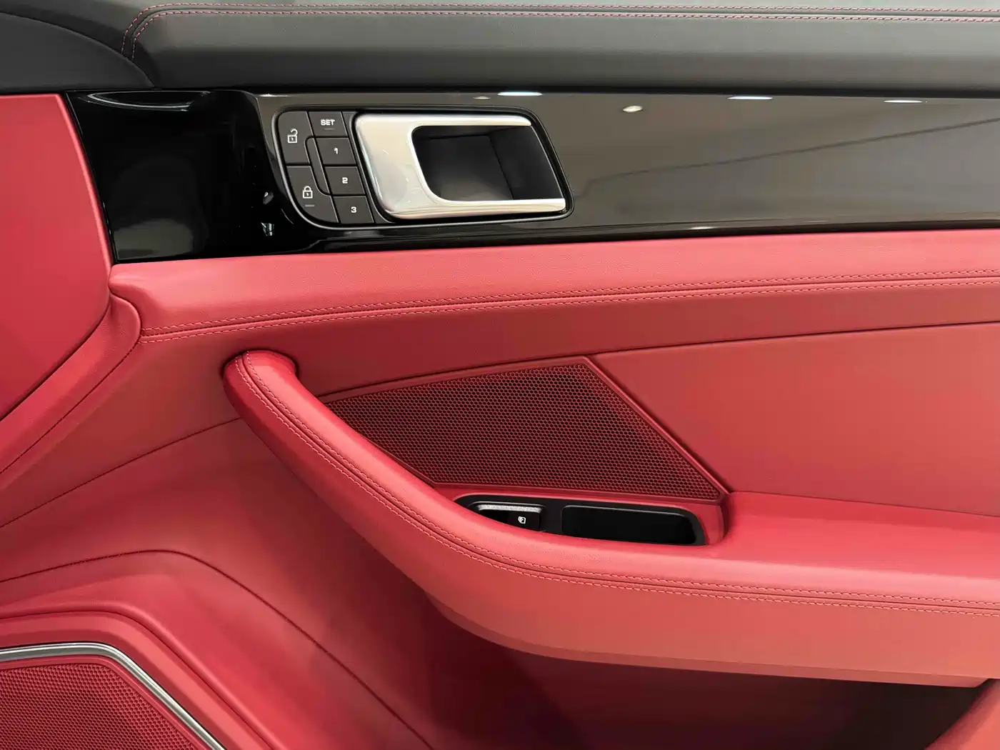 Porsche Panamera 2021 Model Panamera 2.9T фото 10