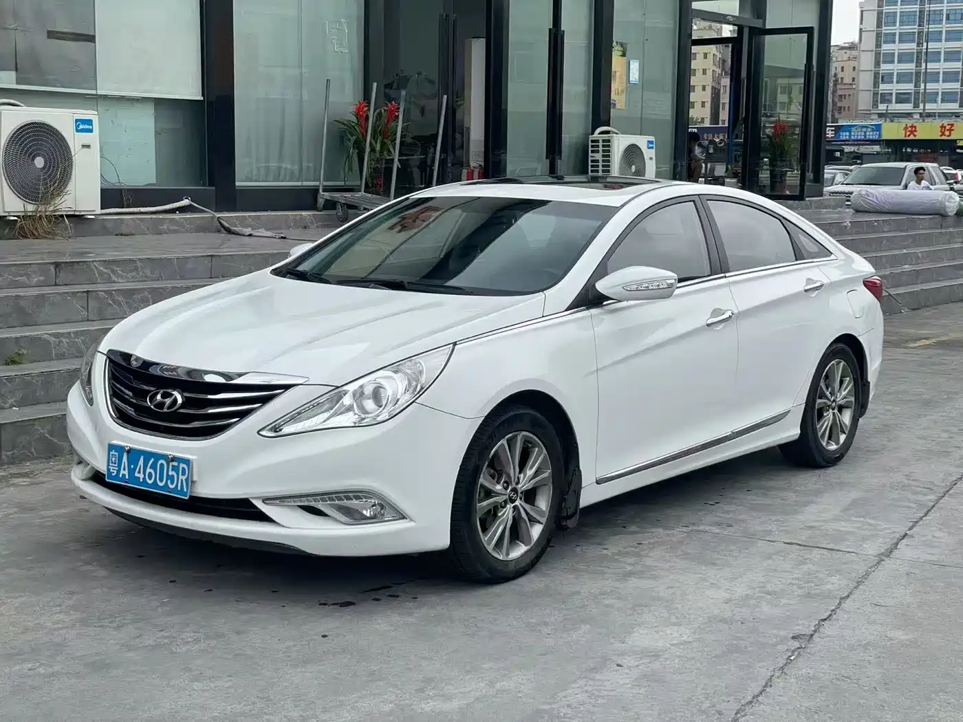 Hyundai Sonata 2014 2.0L Automatic Luxury