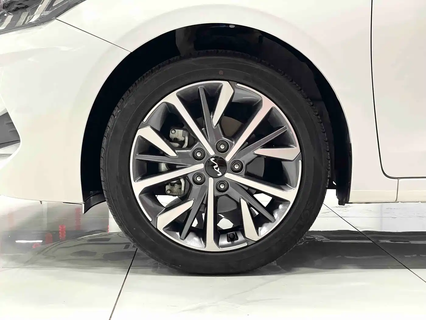 Kia K3 2021 1.5L CVT Fashion Edition фото 12