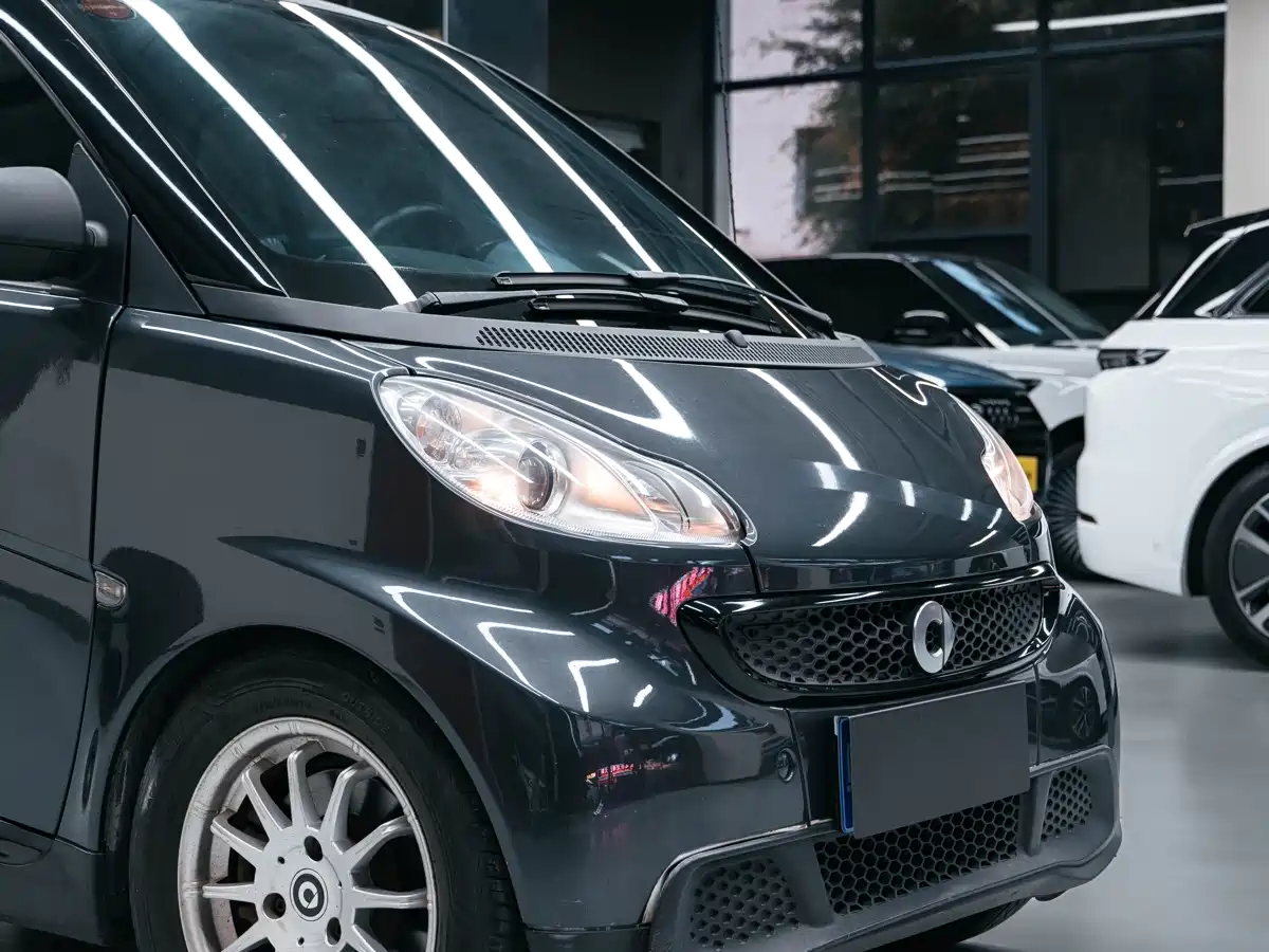smart fortwo 2013 2012 1.0 MHD Hardtop Standard
