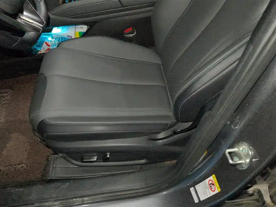 BYD Qin L 2024 DM-i 120KM Leading фото 9