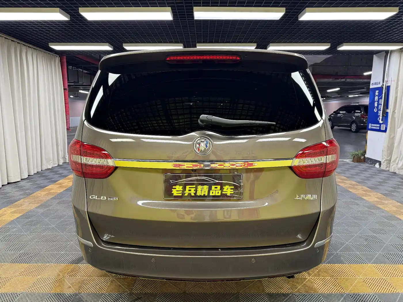 Buick GL8 2017 25S Luxury China V фото 6