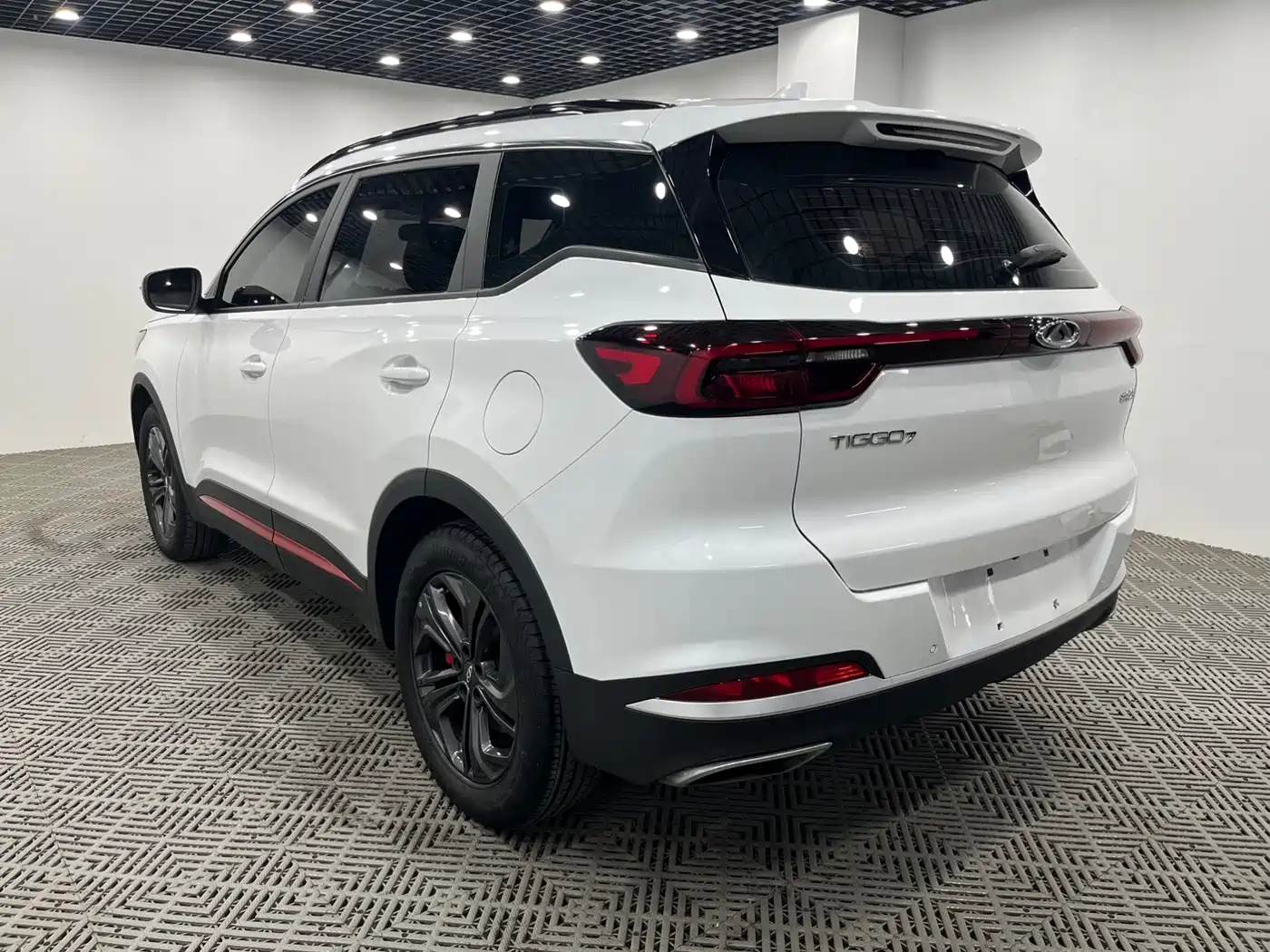 CHERY TIGGO 7