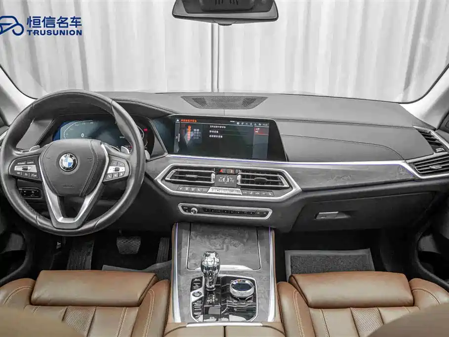 BMW X5 (Import) 2020 xDrive30i X Design Package фото 13