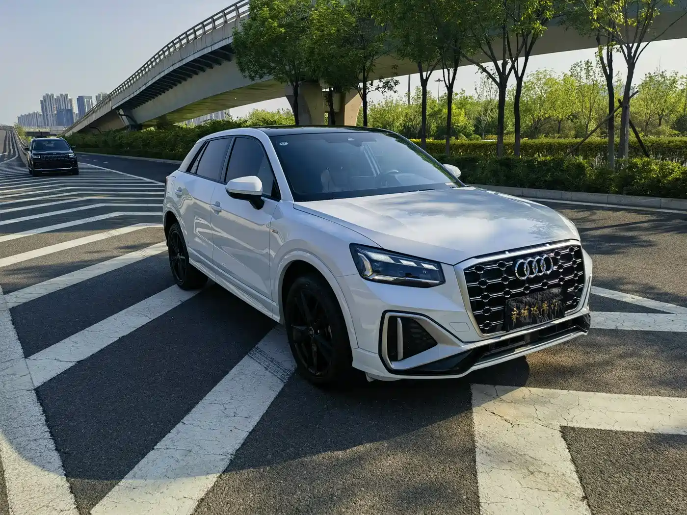 Audi Q2L 2022 35 TFSI Fashion Elegance фото 3