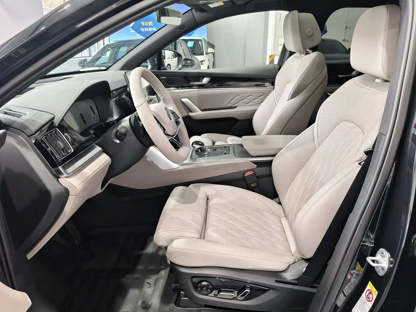 BYD Tang New Energy 2025 Smart Driving Edition DM-i 115KM Flagship фото 8