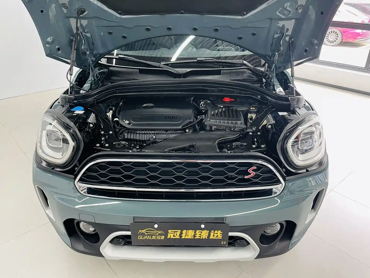 Фото 2 - MINI COUNTRYMAN