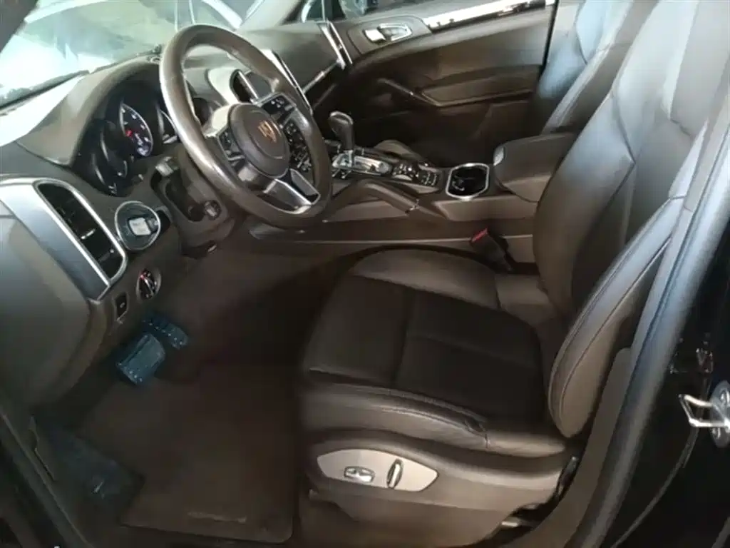 Porsche Cayenne 2016 Cayenne 3.0T фото 15