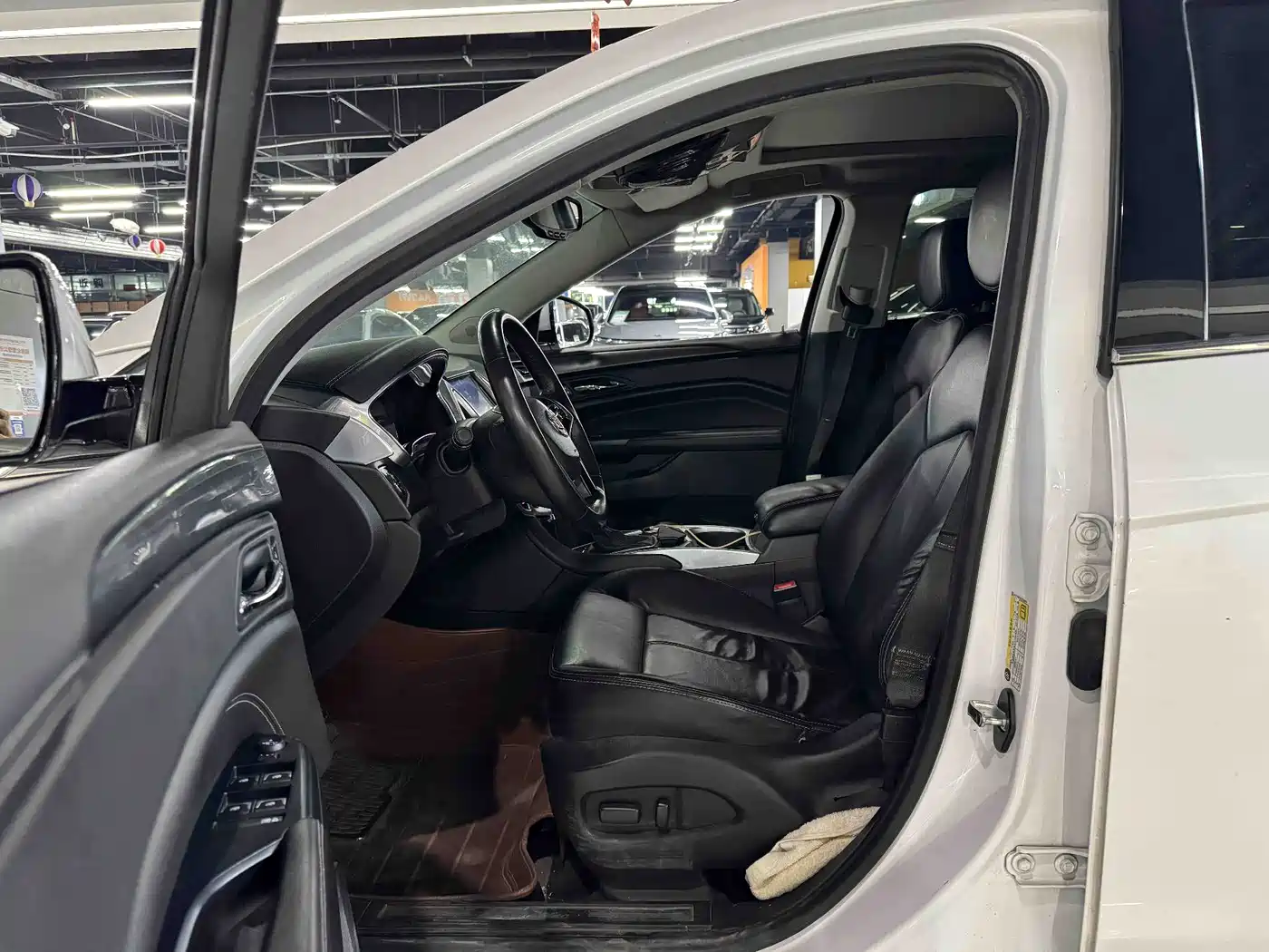 Cadillac SRX 2013 3.0L Comfort фото 9
