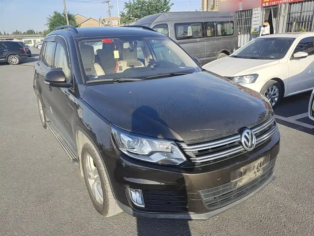 Volkswagen Tiguan 2015 1.8TSI Manual 2WD Trendline фото 4