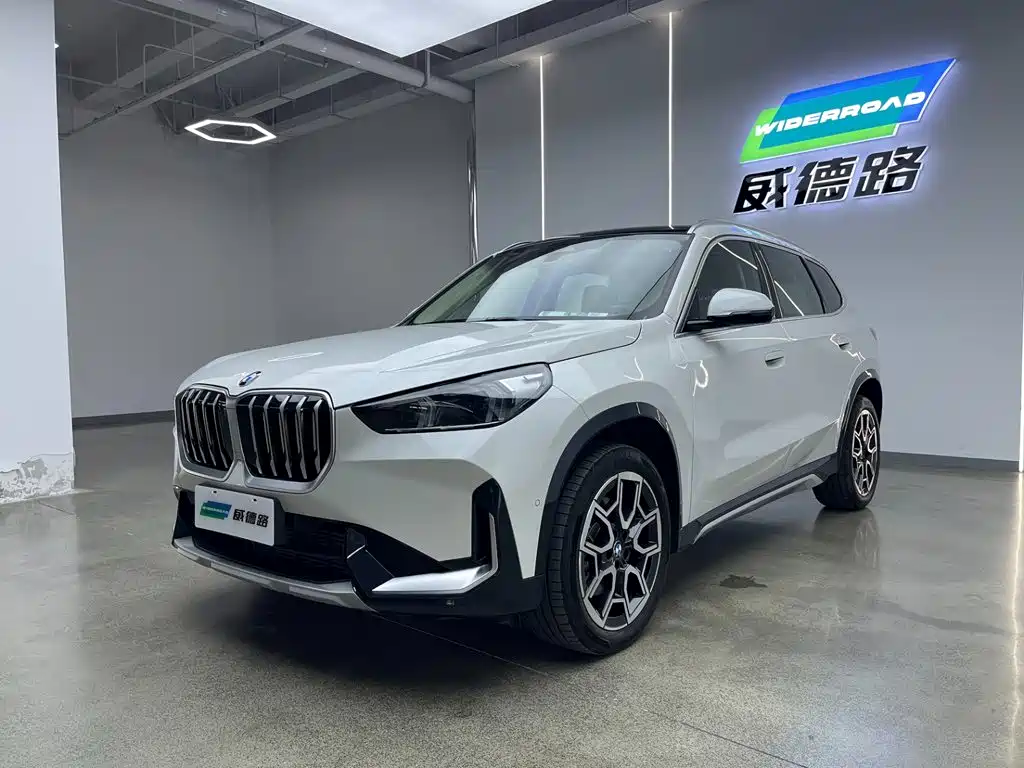 2026 BMW X1