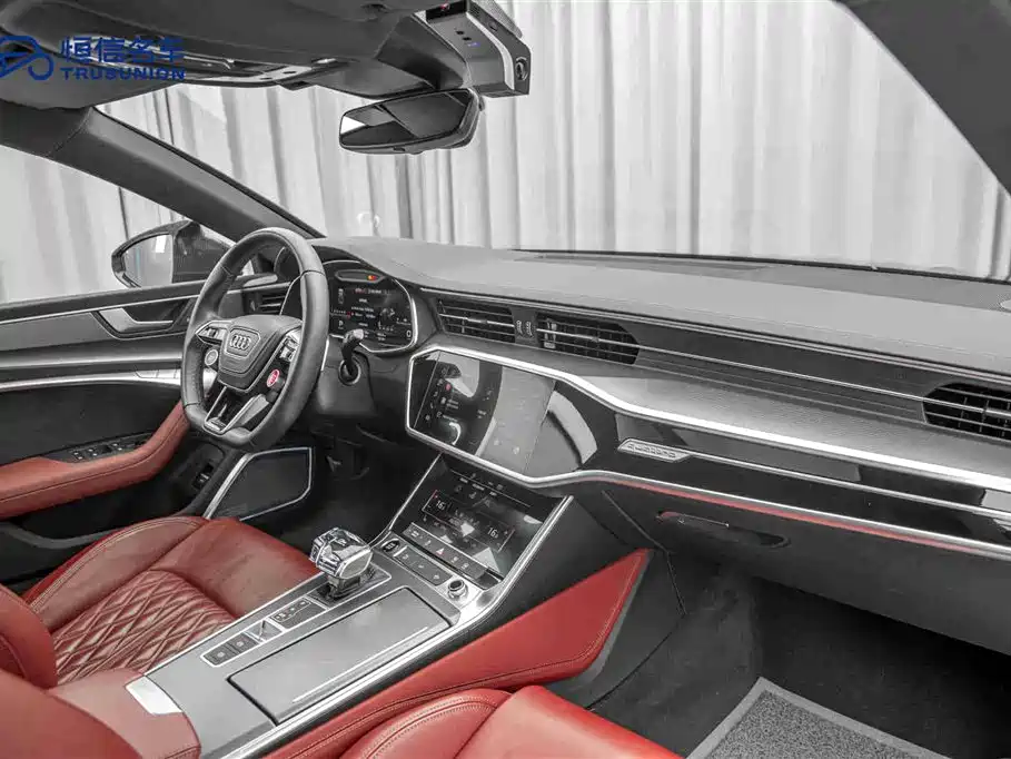 Audi A7L 2024 45 TFSI quattro S-line Black Warrior Edition фото 14