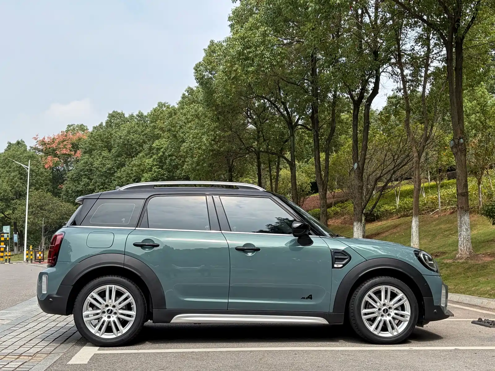 صورة 7 - MINI COUNTRYMAN