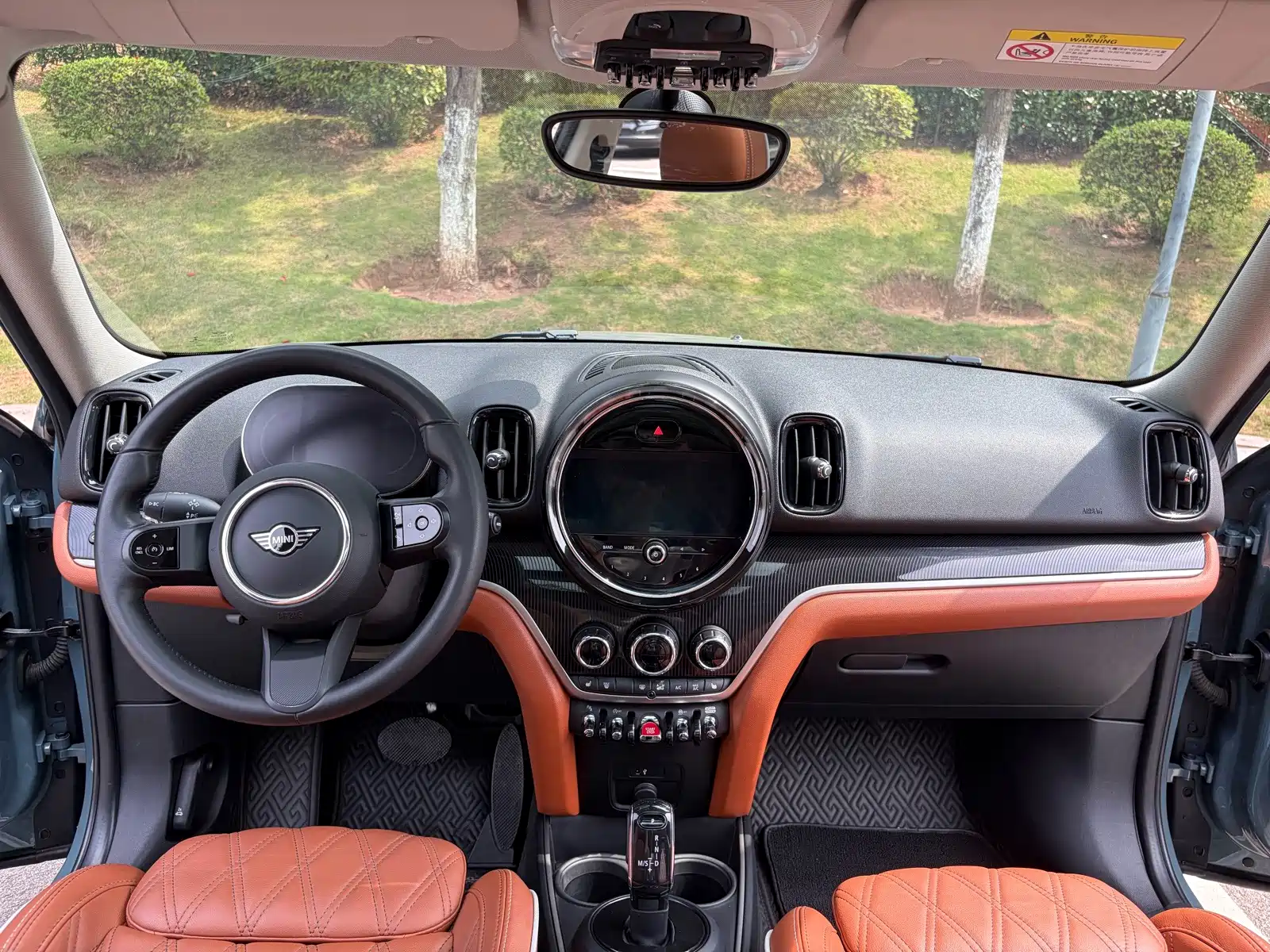 صورة 17 - MINI COUNTRYMAN