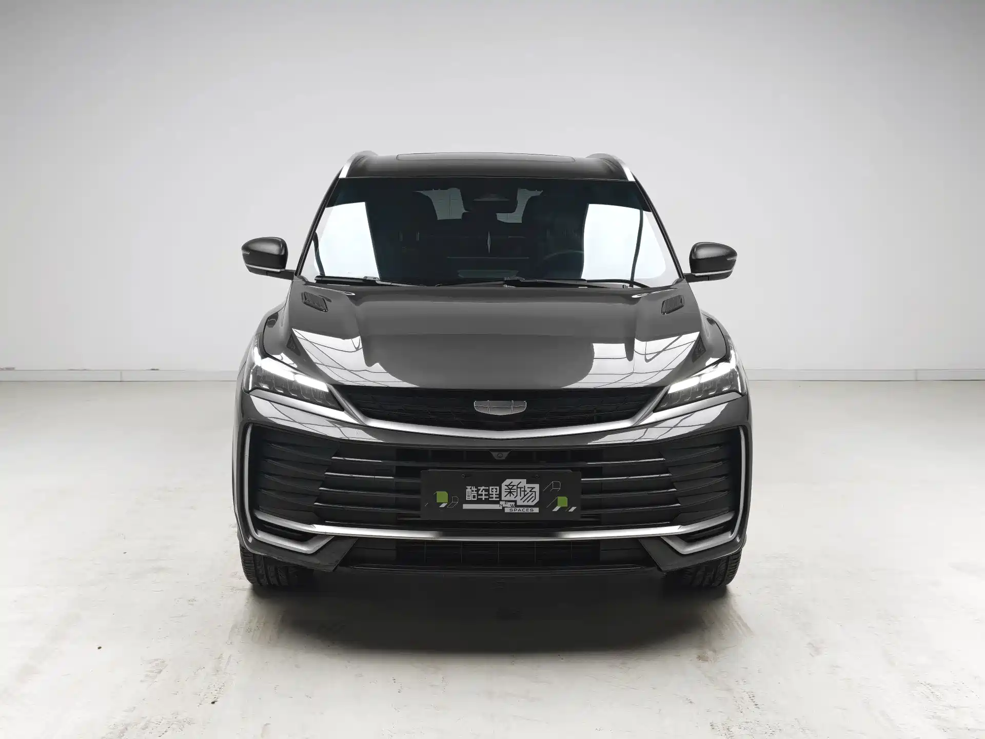 Фото 2 - Geely Coolray