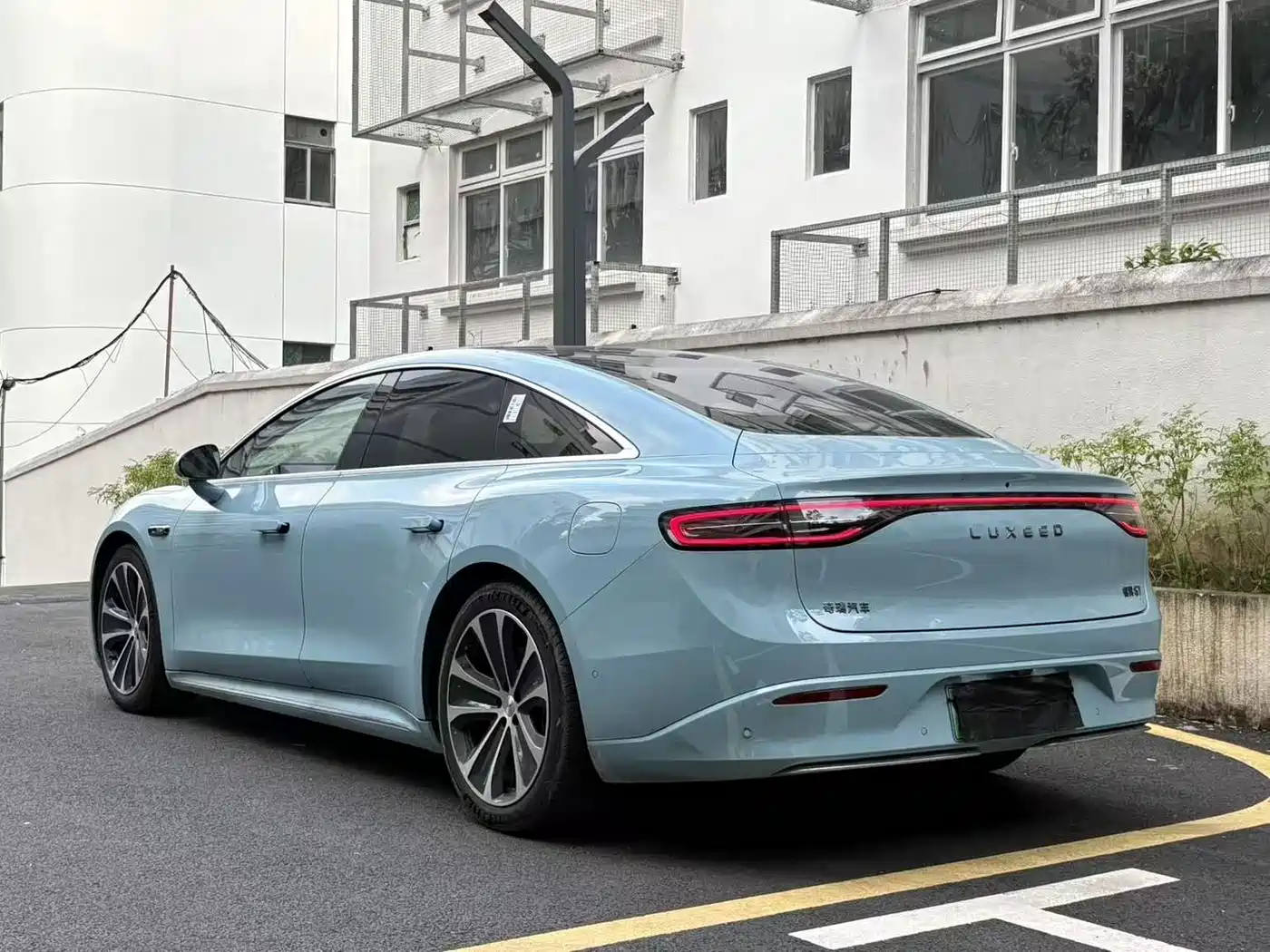 Zhijie S7 2026 2025 855km Max