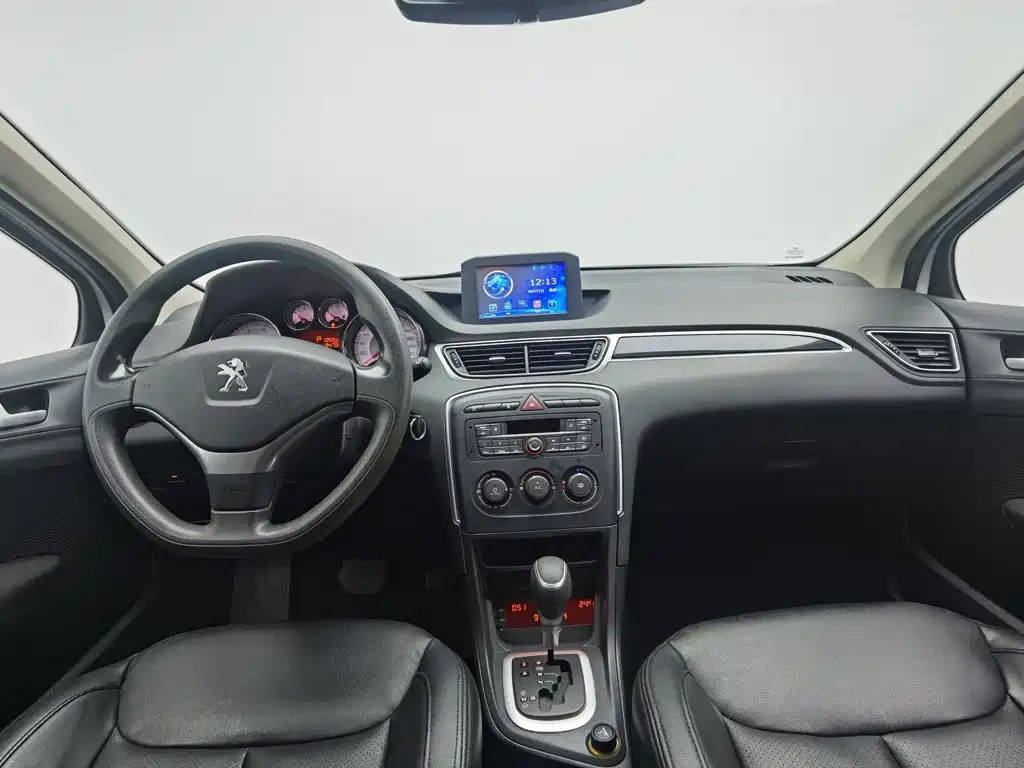 Peugeot 308 2016 2014 Model Joy Edition Classic 1.6L Automatic Superior Style