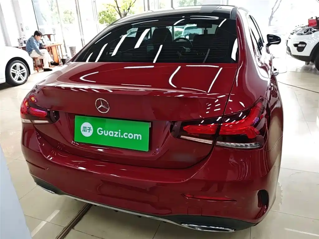 Mercedes-Benz A-Class 2020 A 200 L Sport Sedan фото 6