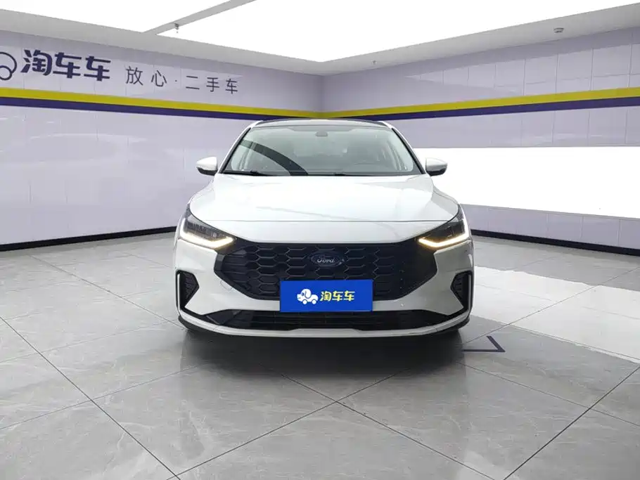 Ford Focus 2023 2022 Hatchback EcoBoost 180 Auto Speed Edition