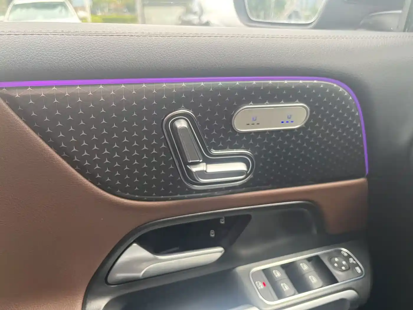 Mercedes-Benz GLB 2025 2025 Model GLB 220 Fashion Style