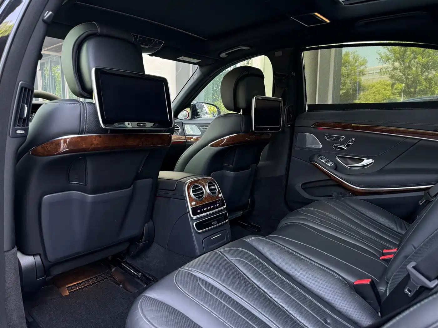 Mercedes-Benz S-Class AMG 2016 AMG S 63 L 4MATIC фото 14