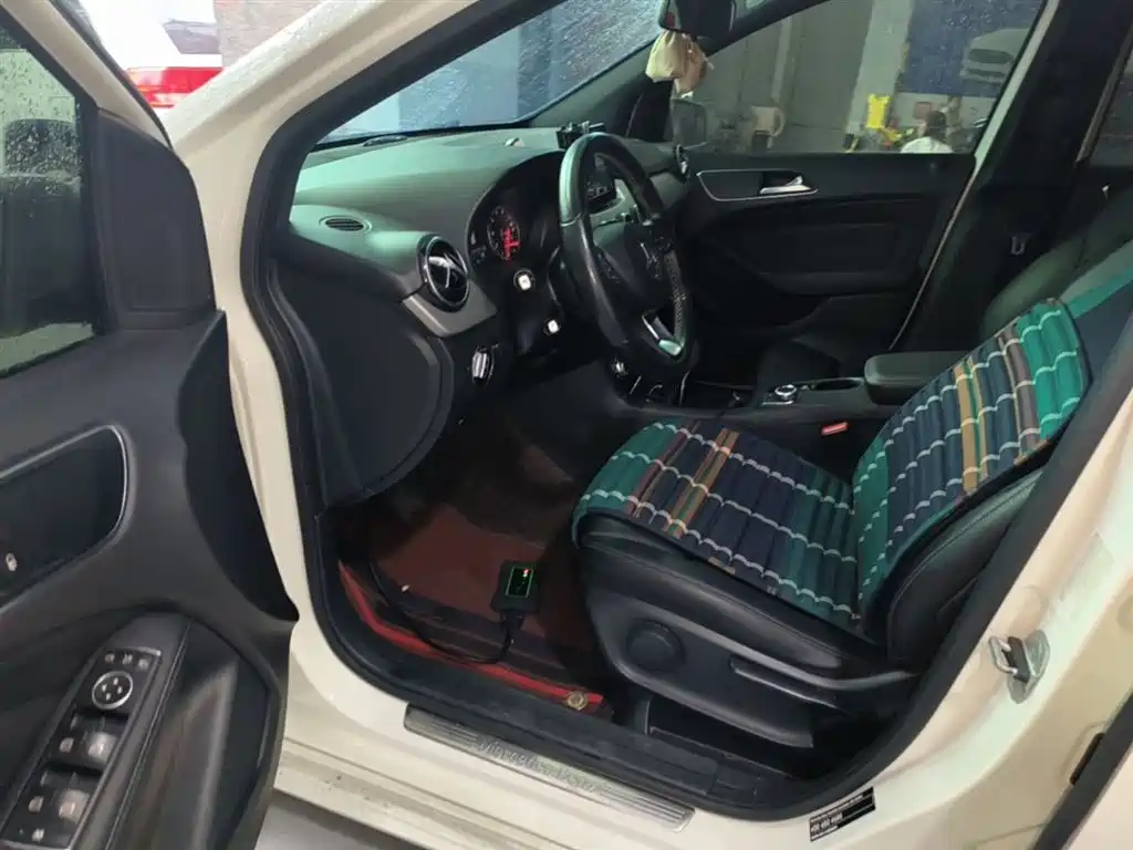Mercedes-Benz B-Class 2017 B 200 Dynamic фото 15